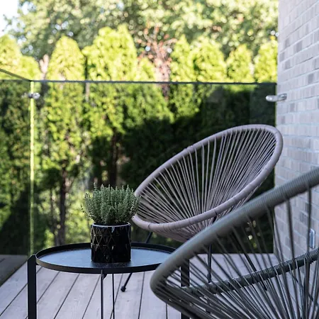 Luka Brown Апартаменты