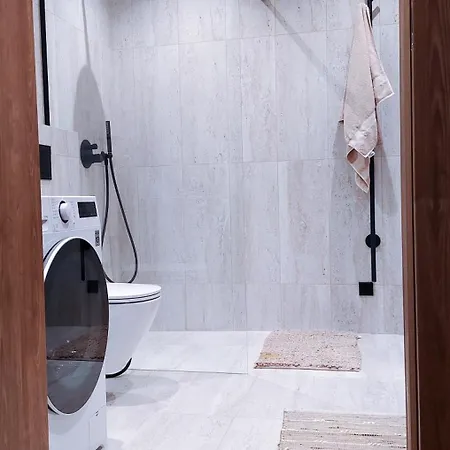 Апартаменты Luka Brown