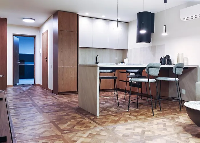 Luka Brown * بالانغا