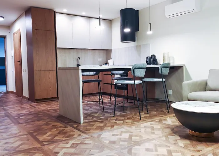 شقة Luka Brown بالانغا